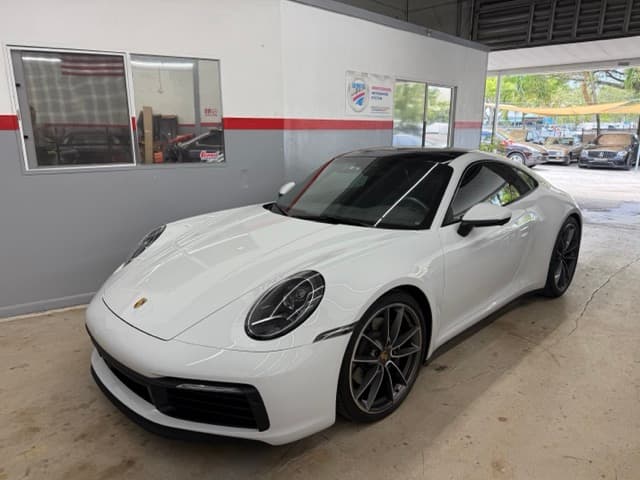 White Porsche 911 T4S